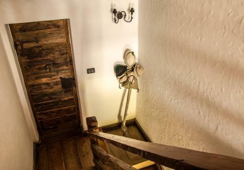 B&B Rossodisera