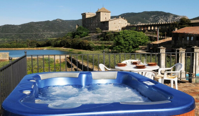 Hotel Castell De Riudabella