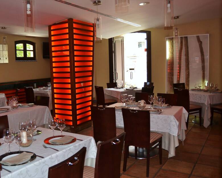 Hotel El Carmen (puente Genil)