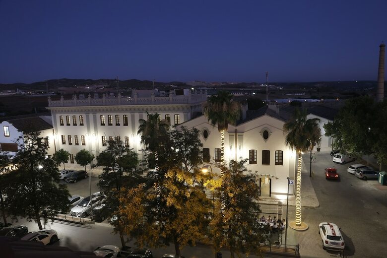 Hotel El Carmen (puente Genil)