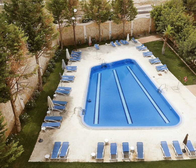 Hotel El Carmen (puente Genil)