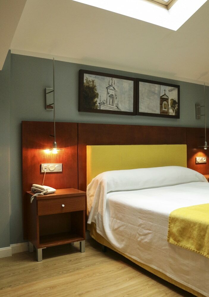 Hotel El Carmen (puente Genil)