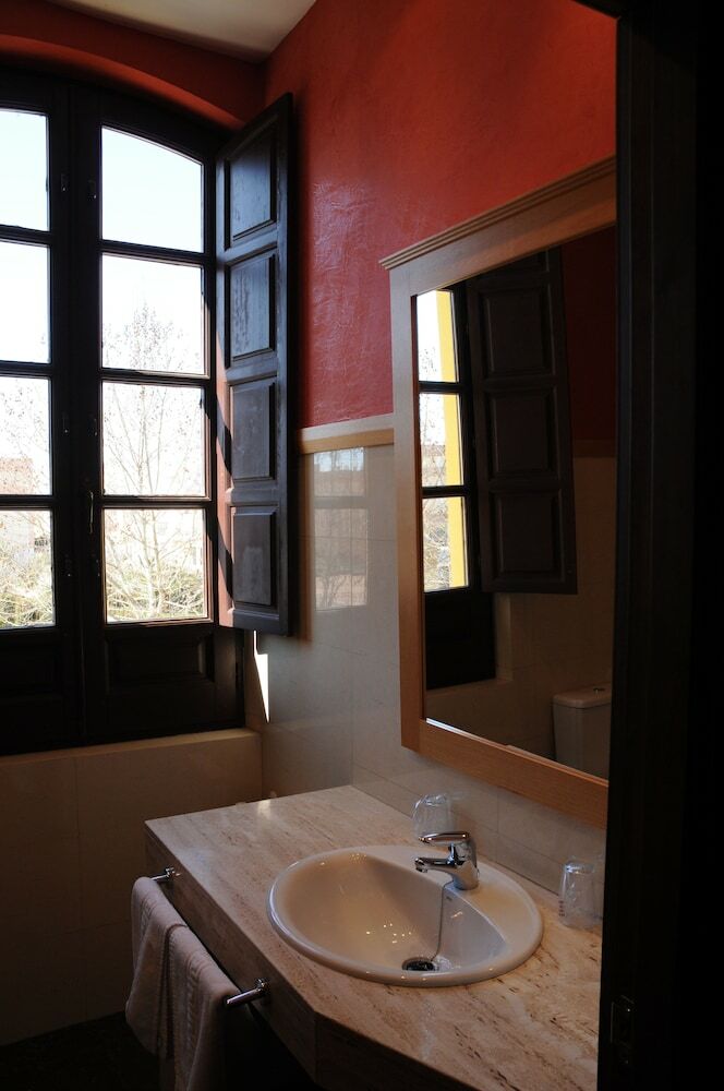 Hotel El Carmen (puente Genil)