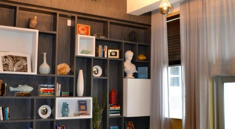 Hotel Lincoln Arms Suites