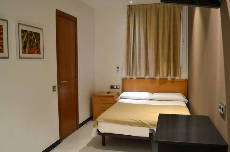 Hostal Apolo