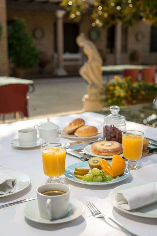 Hotel Riad Arruzafa