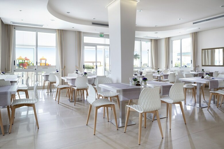 Hotel Riviera