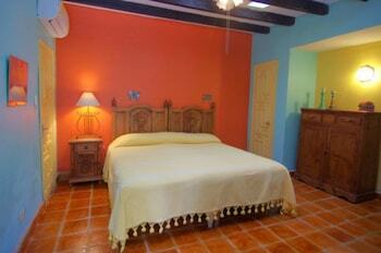 Bed & Breakfast Casa De La Noche
