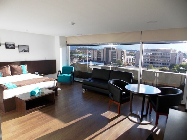 Valgus Hotel & Suites