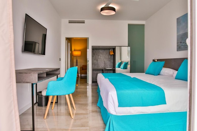 Moon Hotel & Spa