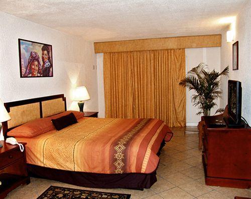 Hotel Costa Ensenada