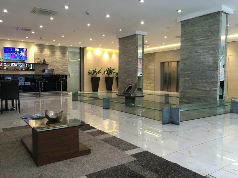 Hotel Crystal Tower