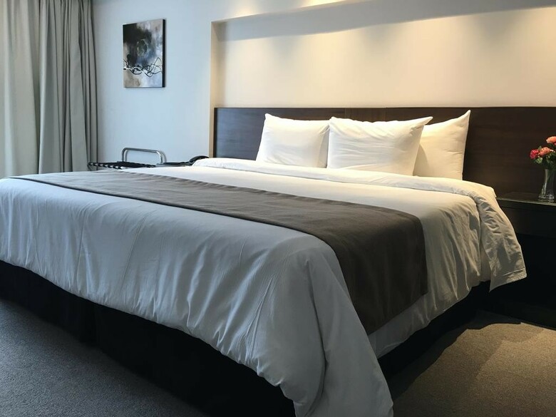 Hotel Crystal Tower
