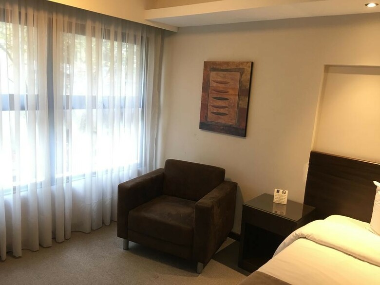Hotel Crystal Tower