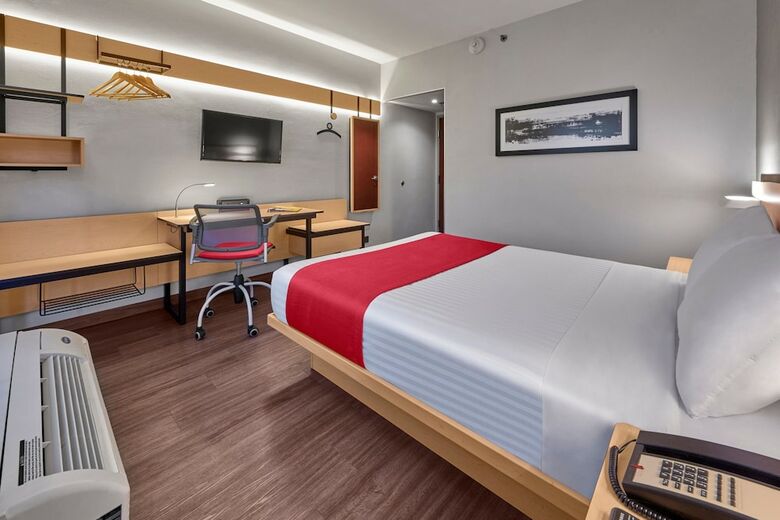 Hotel City Express Chihuahua