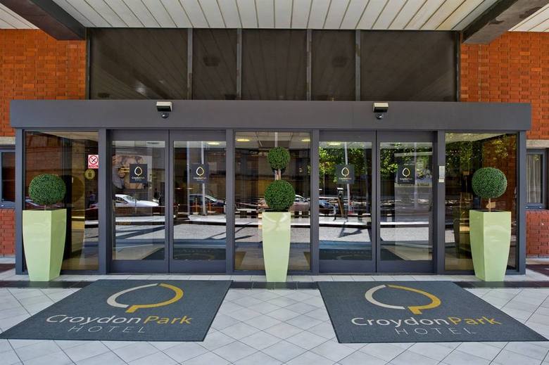 Clarion Collection Croydon Park Hotel