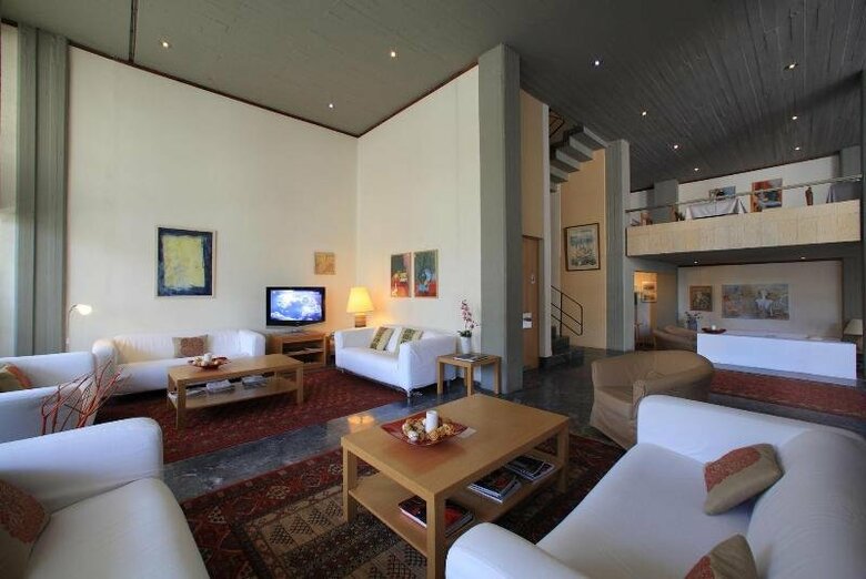 Hotel Dioscouri