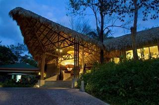 Hotel Arenas Del Mar