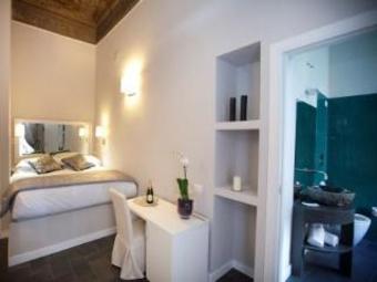 Bed & Breakfast Chic & Town Luxury Rooms