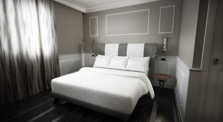 Palazzo Navona Hotel