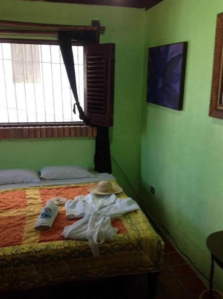 Bed & Breakfast The 3amigos Guesthouse