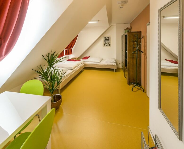 Hostal A&t Holiday Hostel Wien