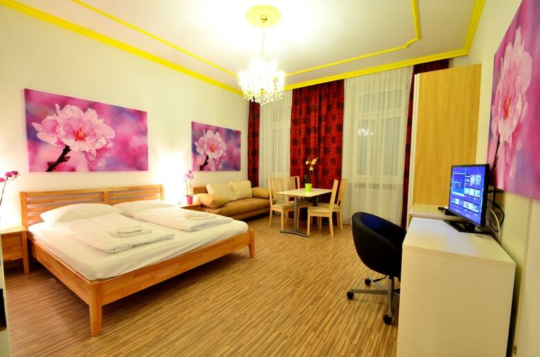 Hotel Ajo Messe
