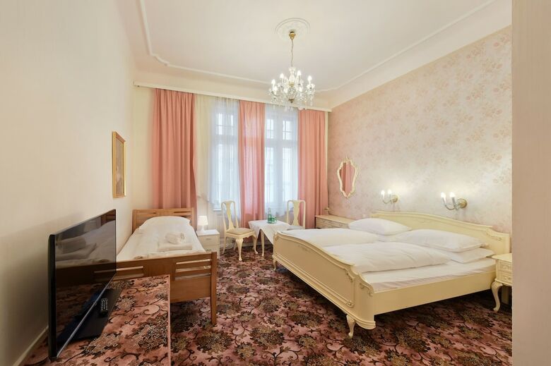 Hotel Baronesse