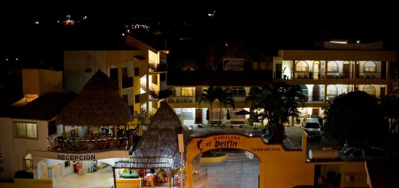 Hotel Bungalows El Delfin
