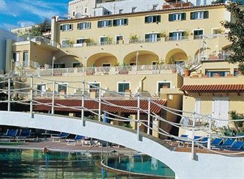 Terme Saint Raphael Hotel