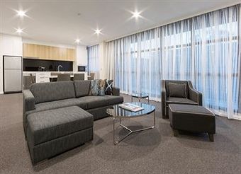 Avenue Hotel Canberra