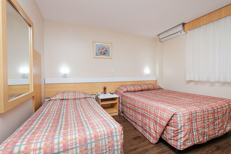 Hotel Terminal Tur