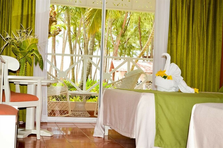 Hotel Vista Sol Punta Cana - All Inclusive