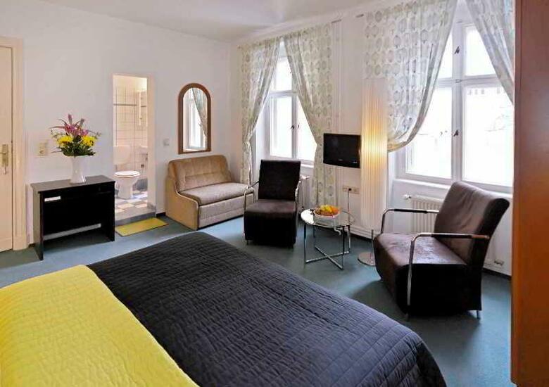 Old Town Hotel