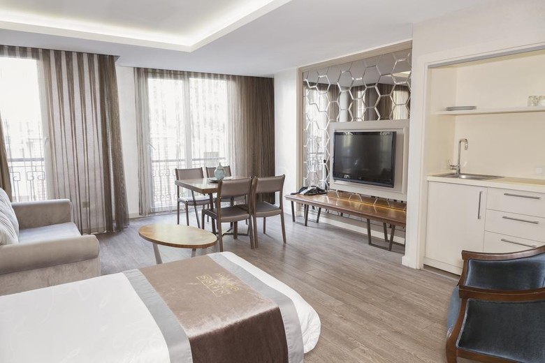 Suiteness Taksim Hotel