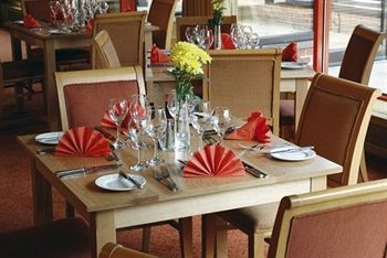 Oxford Abingdon Four Pillars Hotel