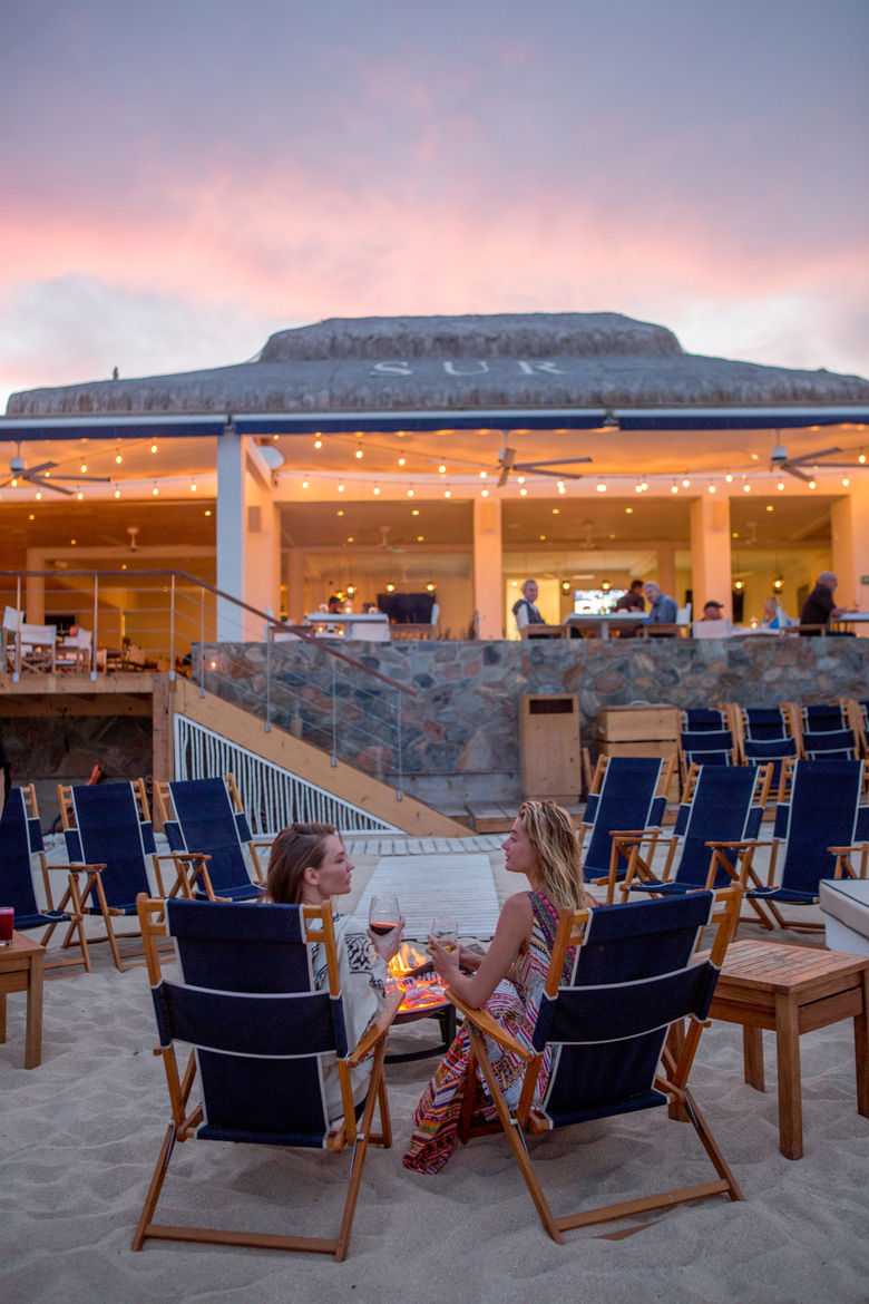 Bah�a Hotel & Beach Club