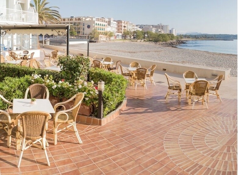Hotel Club S'illot