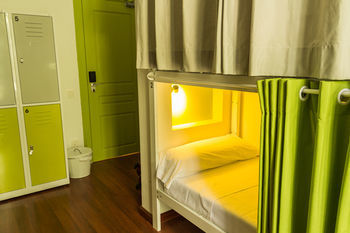 Rodam�n Barcelona Hostel