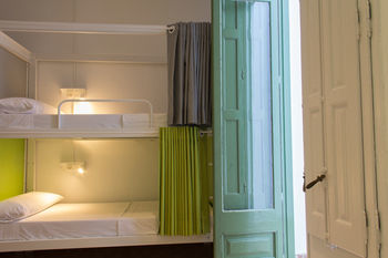 Rodam�n Barcelona Hostel