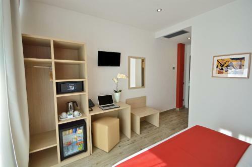Hotel Luxor Florence
