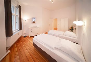 Old Town Apartments - Greifswalder Stra�e