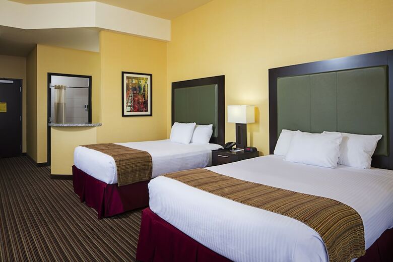 Eastside Cannery Casino & Hotel