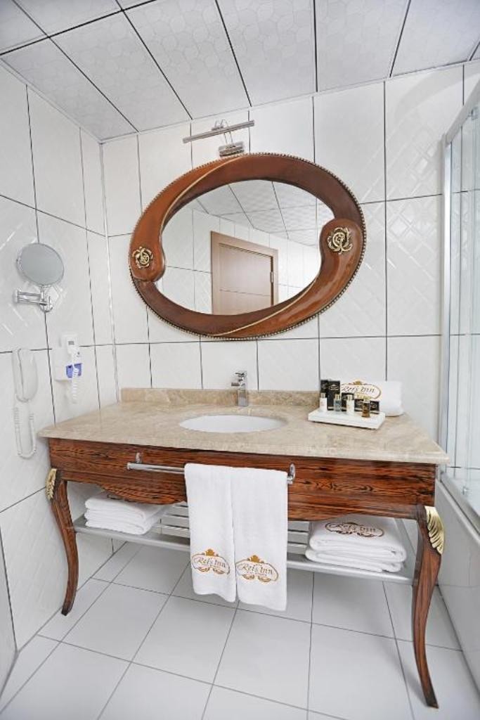 Reis Inn Hotel