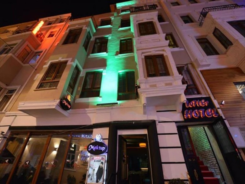 Letter Hotel