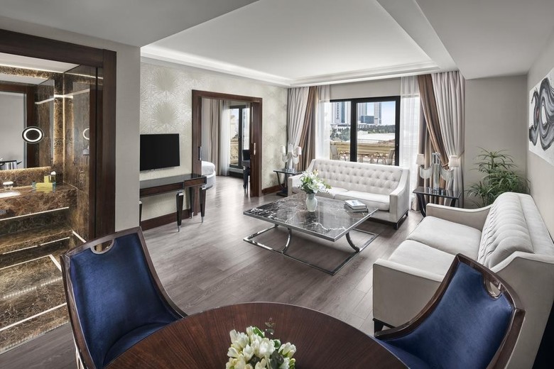 Hotel Doubletree By Hilton Istanbul Esentepe