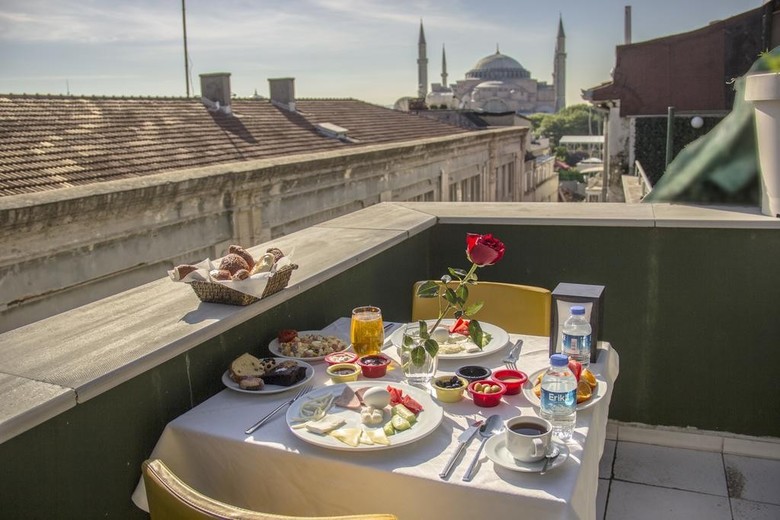 Hotel Albatros Hagia Sophia