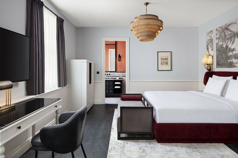 Hotel Adahan Decamondo Pera, Autograph Collection