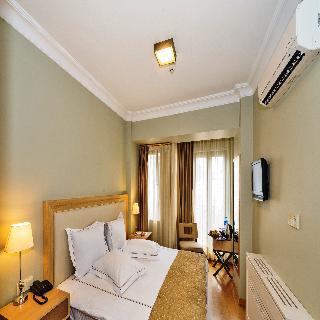 Agora Life Hotel