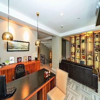 Agora Life Hotel
